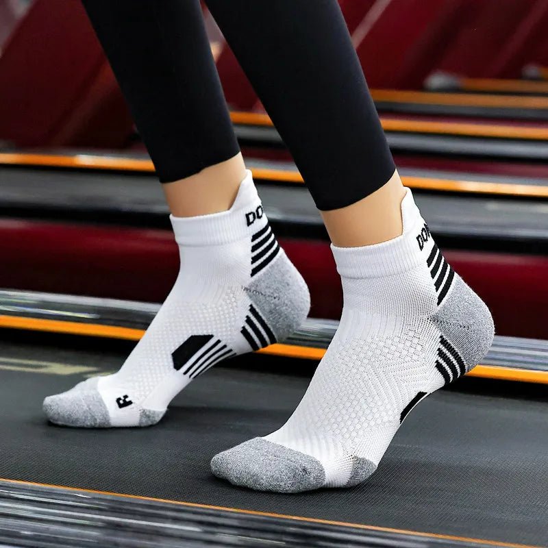3 Pairs Marathon Socks Men Women Professional Sport Ankle Running Socks Thickened Cushioned Tube Low Cut Fitness Short Sock Mesh - Reinvent Yourself